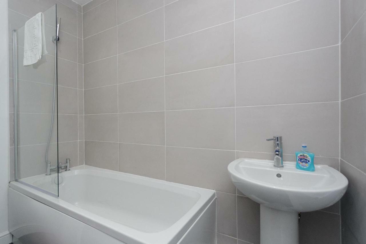 Leeds House Apartamento Exterior foto